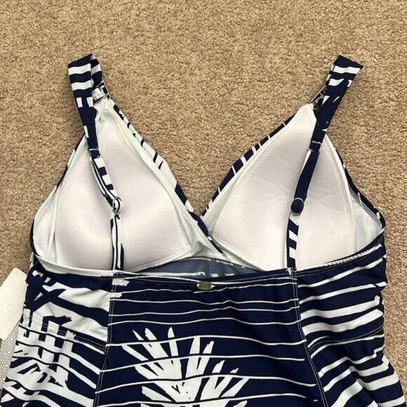 NWT Amoressa Miraclesuit "A Venetian Affair" Lido Palm Leaf Tankini Top Size 12 - Picture 6 of 10